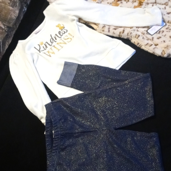 Little Lass Girl 3 piece Faux Fur Vest/Hooded L/Sleeve Tee Jeans Leggings 7/8 - Picture 3 of 8